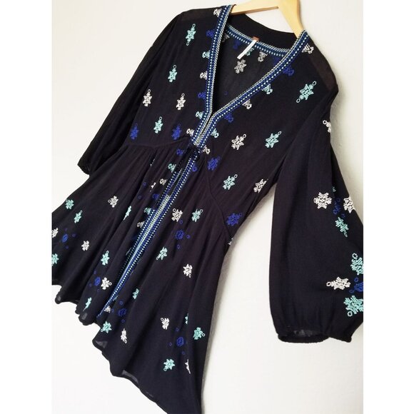 FREE PEOPLE Star Gazer Embroidered Boho Mini Dress Coverup Black XS Tunic $128 - Picture 7 of 16